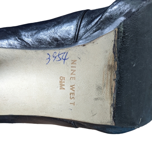 Nine West Leather Heeled Booties SZ 5.5 - Picture 6 of 11